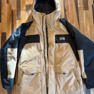 Mountain Hardwear - MEN'S WEATHER DOWN™ PARKA - medium - tan - great condition